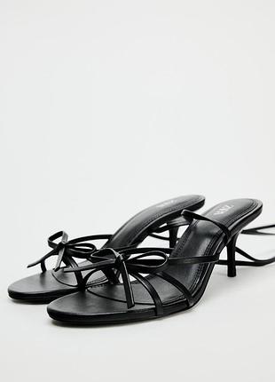 Босоножки черные на каблуке zara new