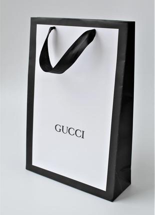 Фирменный пакет в стиле gucci