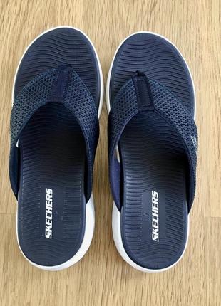 Шлепанцы skechers