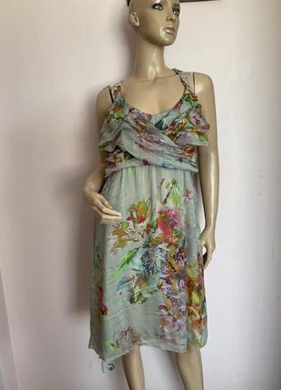 Нарядное легкое шелковое платье; 46/