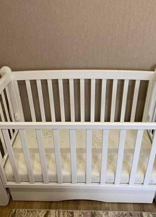 Кроватка для ребёнка до 3 лет
