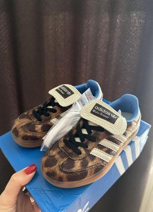Дитячі кросівки adidas wales bonner
