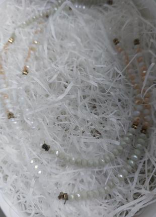 Красивий ланцюжок на шию із бісеру