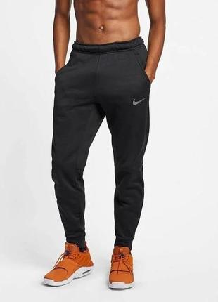 Чоловічі спортивні штани nike beige therma dri-fit