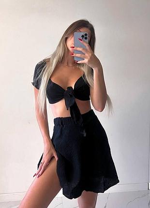 Мусліновий костюм топ на зав'язках з короткими рукавами спідниця міні рясна коротка юбка на високій посадці комплект чорний білий бірюзовий