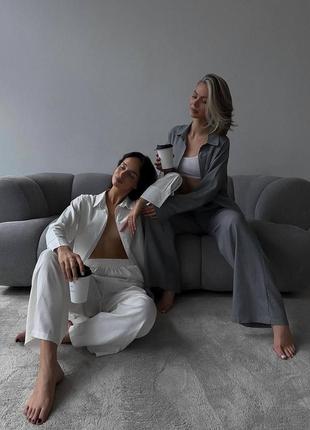 Лляний костюм сорочка вільного крою з довгими рукавами рубашка брюки палаццо штани на високій посадці комплект чорний бежевий рожевий сірий білий