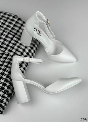 Білі жіночі туфлі на підборі каблуці жіночі відкриті туфлі на підборі каблуці3 фото