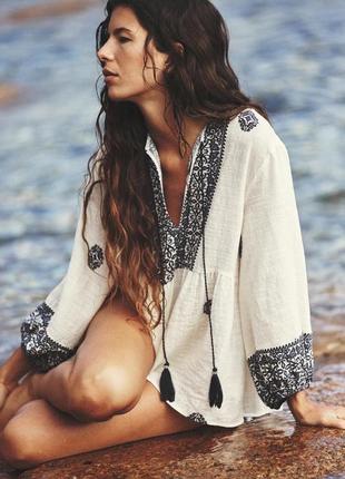 Блуза з принтом