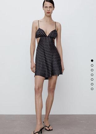 Атласное черное мини платье в горошек zara