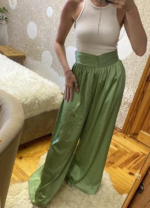 Брюки палаццо из натуральной ткани