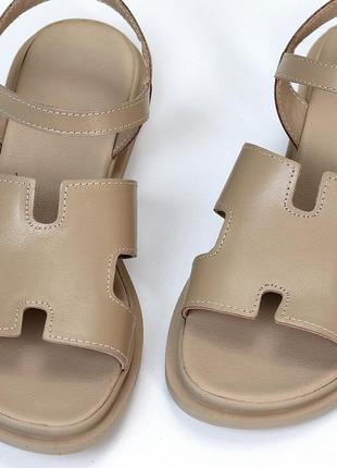 Зручні жіночі шкіряні бежеві літні босоніжки натуральна шкіра літо7 фото