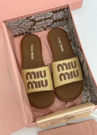 Шлепанцы женские в стиле miu miu