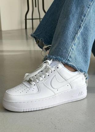 Женские кроссовки (nike air force) белые - топ качество1 фото