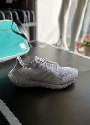 Кроссовки adidas ultraboost 22