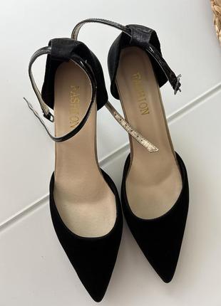 Стильні туфлі2 фото