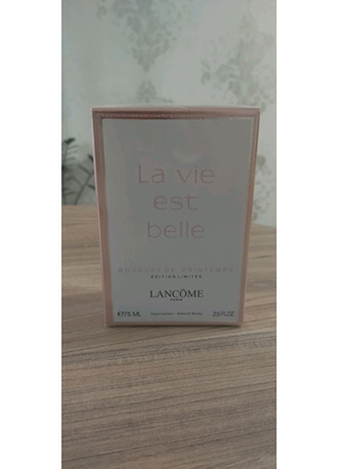 Жіночі парфуми lancome la vie est belle bouquet de printemps 75 м