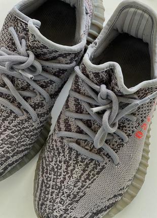 Adidas yeezy 350 v2 'beluga 2.0' sneakers оригинал4 фото