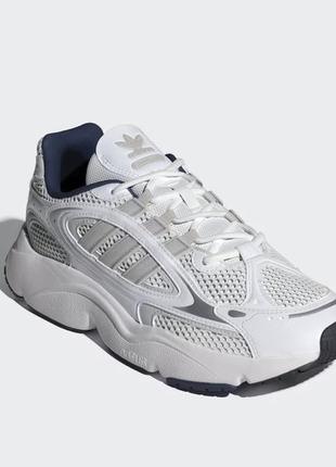 Кросівки жіночі adidas ozmillen. оригінал, нові, білі 38 р. (24.5 см)