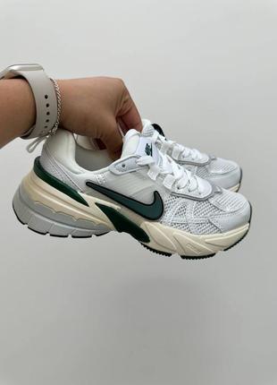 Кроссовки nike