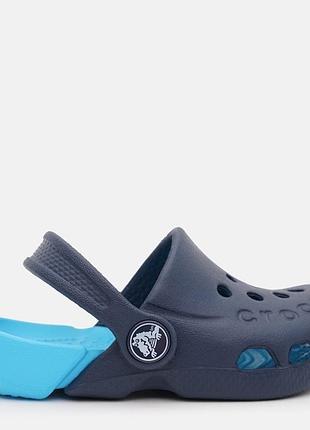 Crocs c 7 5