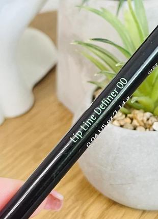 Оригінал dr.hauschka lip line definer олівець для губ 004 фото