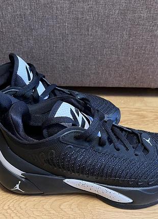 Кроссовки nike jordan luka, размер 40.5/25.5 см.