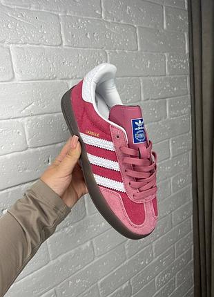 Женские кроссовки adidas gazelle