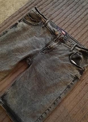 Темно сірі чоловічі джинсові шорти