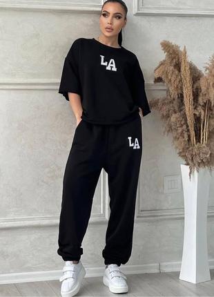 Спортивний костюм