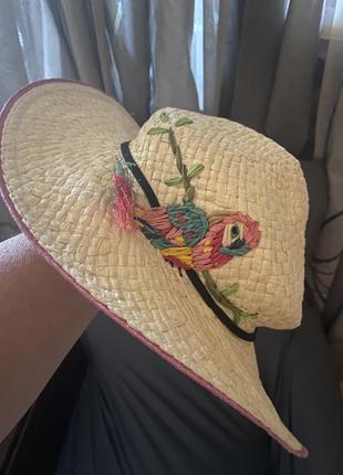 Солом'яний капелюх, accessorize