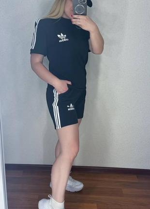 Костюм “adidas”