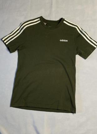 Adidas жіноча футболка хакі