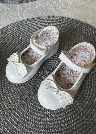 Туфельки дівчинці 12,5 см