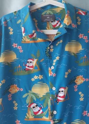 Прикольная гавайка с санта клаусом