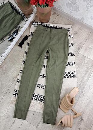 Брендовые стильные лосины леггинсы под замшу очень красивого хаки кольра💚