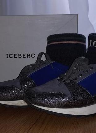 Жіночі кросівки від італійської фірми iceberg