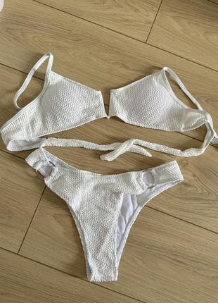 Купальники роздільні