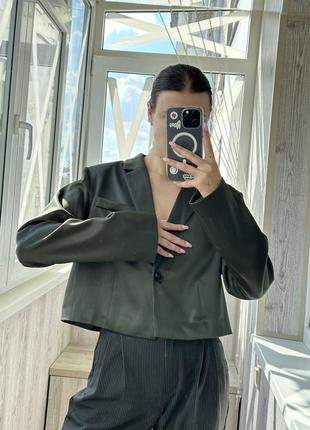 Жіночий піджак envii