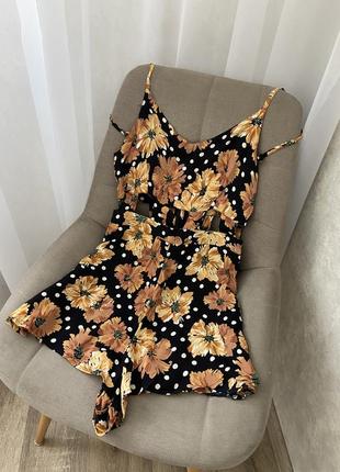 Летний комбинезон в цветочный принт topshop