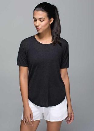 Кашемировая спортивная трикотажная футболка daya от lululemon