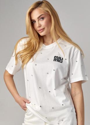 Женская футболка со стразами