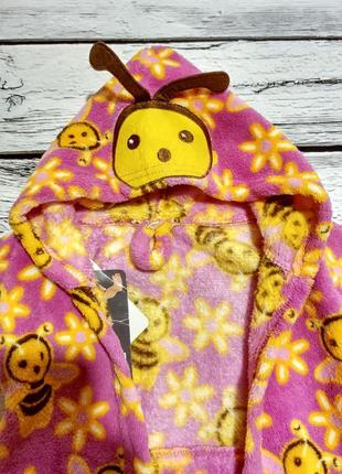 Халат детский плюшевый теплый с капюшоном для дома и пляжа с пчелками на девочку2 фото