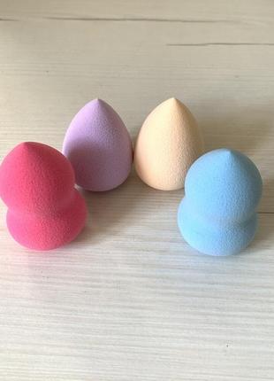 Спонжики для макіяжу