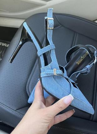 Джинсові туфлі слінгбеки під zara