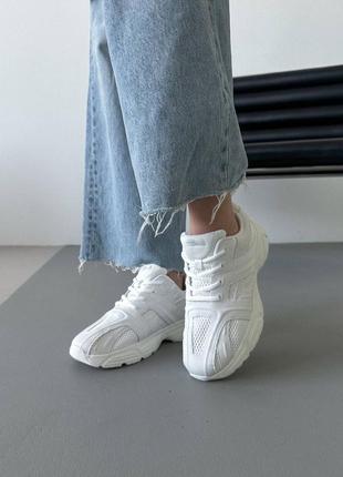 Кросівки жіночі текстильні білі