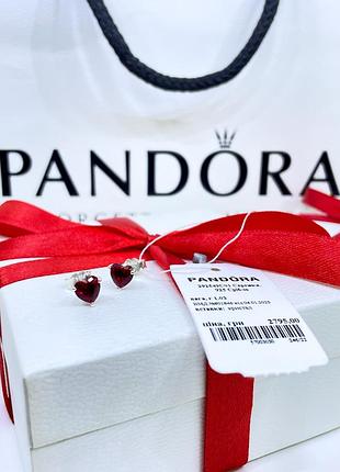 Серебряные серьги сережки пандора pandora 292549c01 красное сердце красный кристалл сердечко серебро проба s925 ale новое с биркой и пломбой