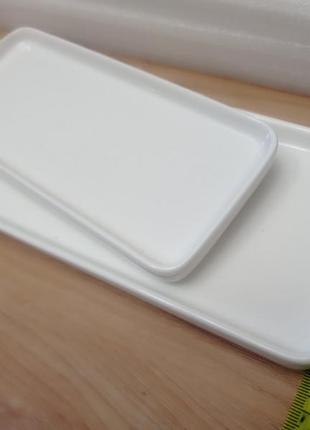 Тарелки для закусок, десертов