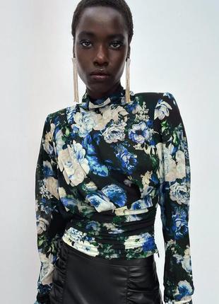 Шифоновая блузка с плечиками zara черная синяя блуза шифон плечи с плечами цветочный принт