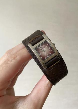 Винтажные кожаные часы dickies