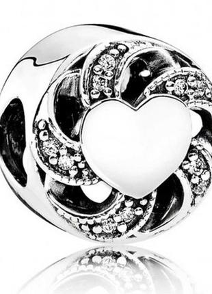 Срібна намистина pandora  "закохане серце" 791976cz